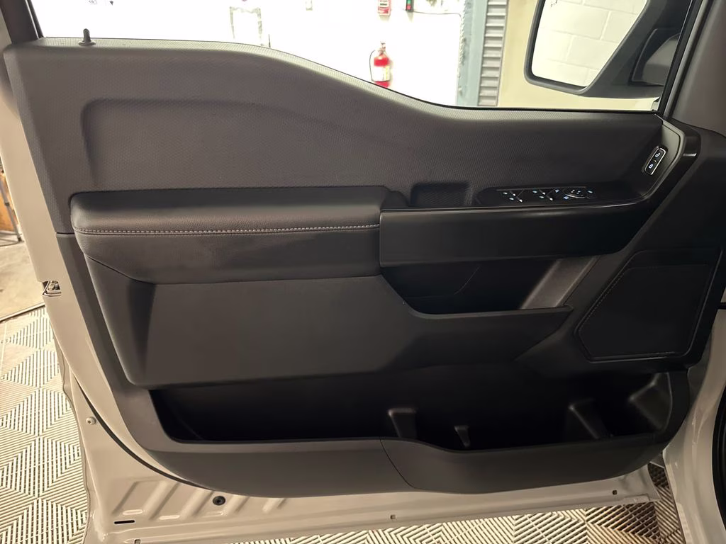 2024 Avalanche Ford F-150 STX RWD Truck