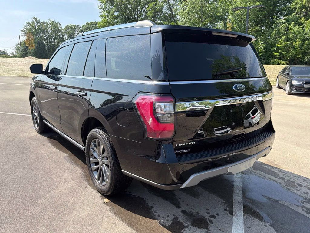 2021 Black Metallic Ford Expedition Limited 4X4 SUV