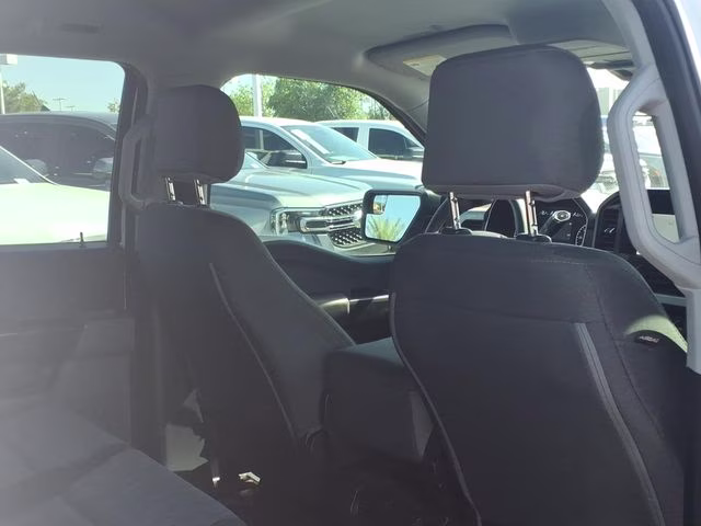 2023 Oxford White Ford F-150 XL 4X4 Truck