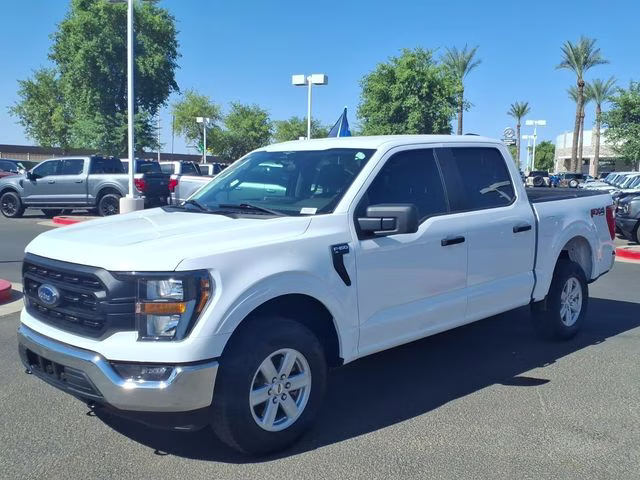 2023 Oxford White Ford F-150 XL 4X4 Truck