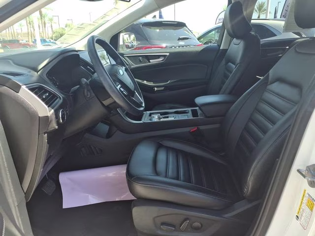 2023 White Metallic Ford Edge SEL AWD SUV