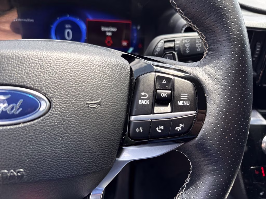 2022 Iconic Silver Metallic Ford Explorer ST RWD SUV