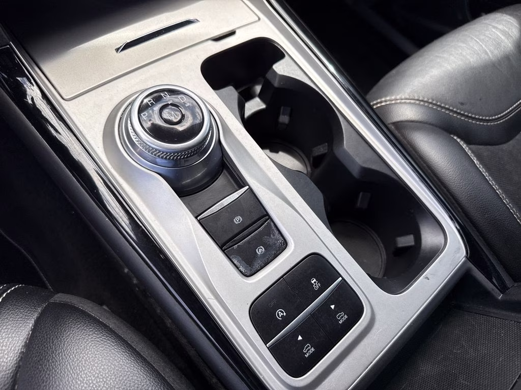 2022 Iconic Silver Metallic Ford Explorer ST RWD SUV