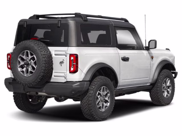 2026 Oxford White Ford Bronco Badlands 4X4 SUV
