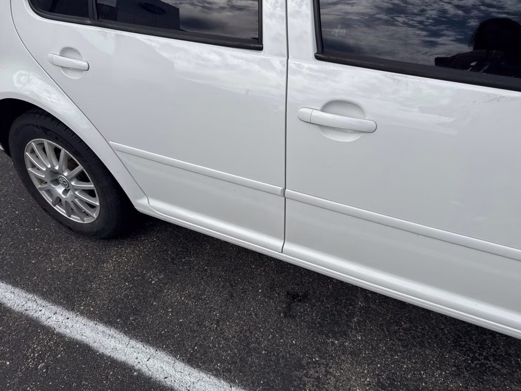 2005 White Volkswagen Golf GLS FWD Hatchback