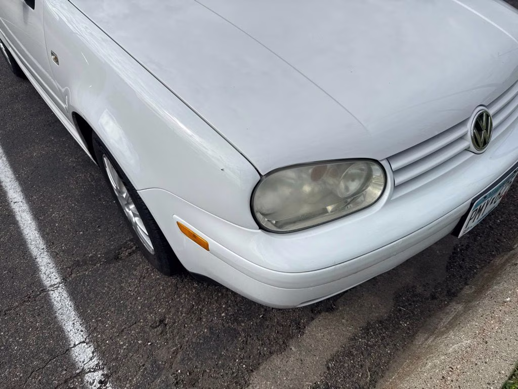 2005 White Volkswagen Golf GLS FWD Hatchback