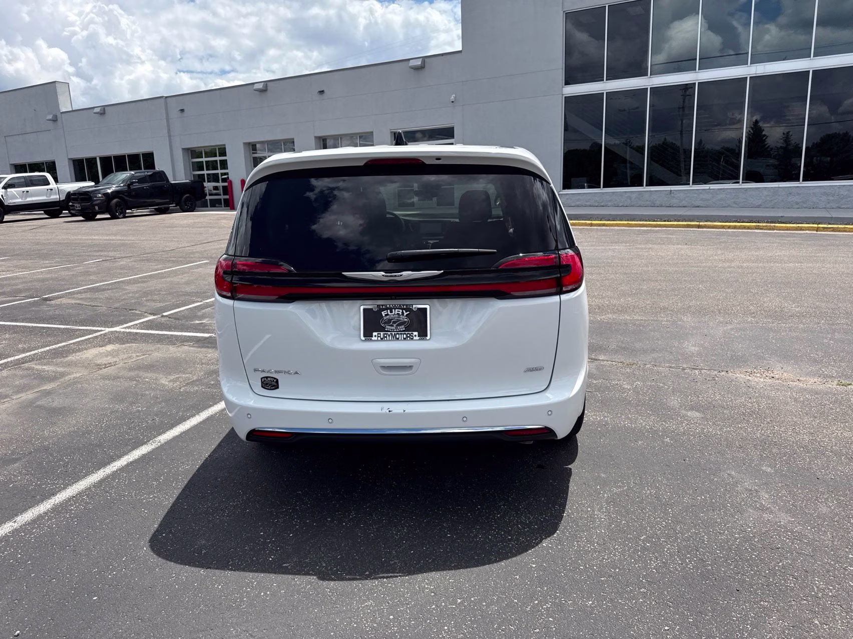 2024 Bright White Clearcoat Chrysler Pacifica Touring L AWD Van