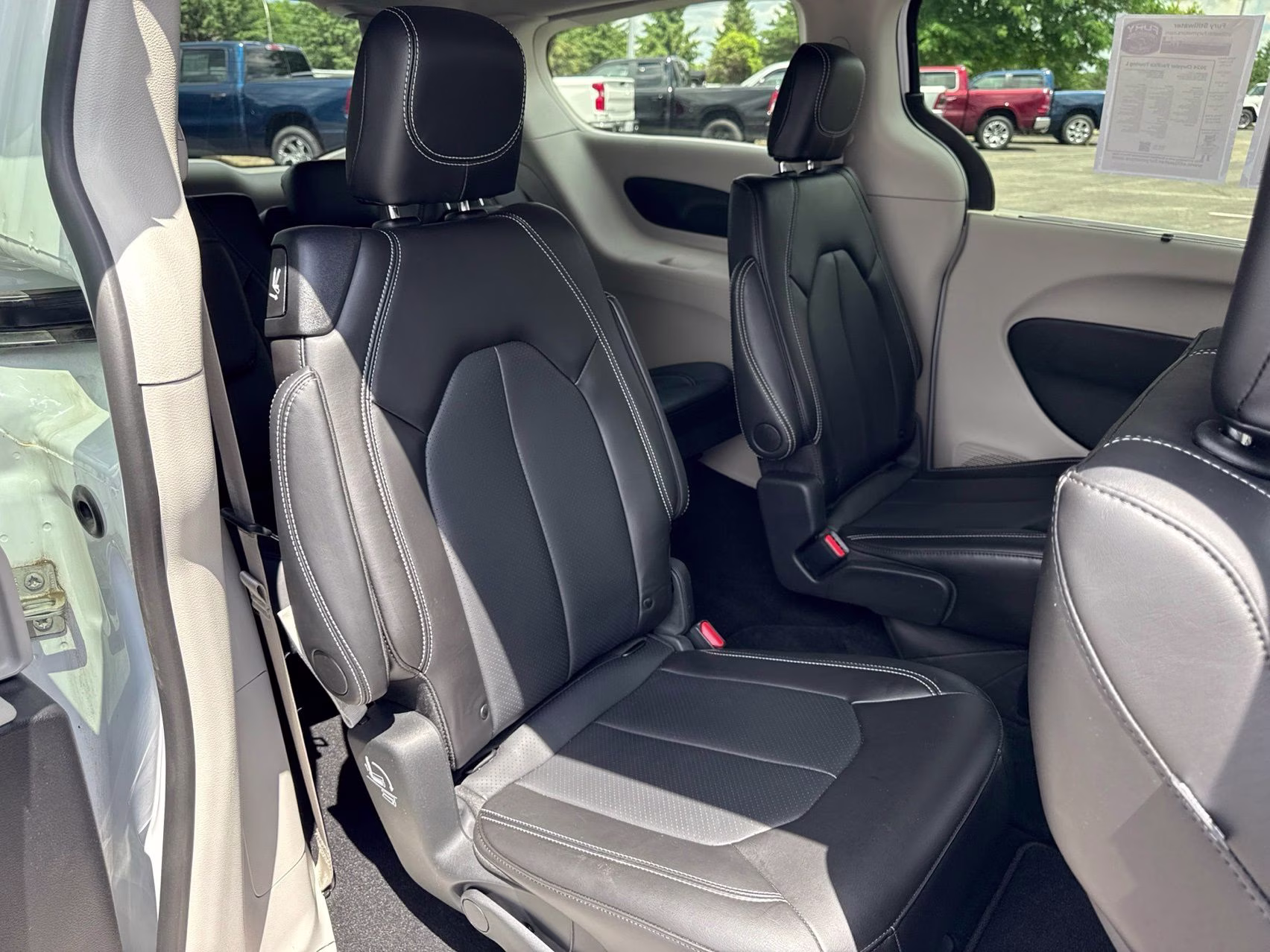 2024 Bright White Clearcoat Chrysler Pacifica Touring L AWD Van