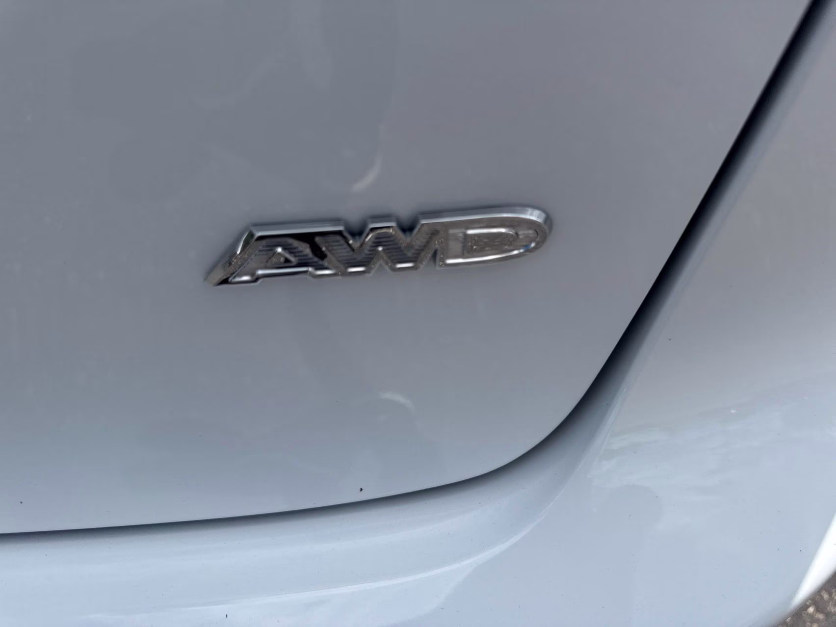 2024 Bright White Clearcoat Chrysler Pacifica Touring L AWD Van