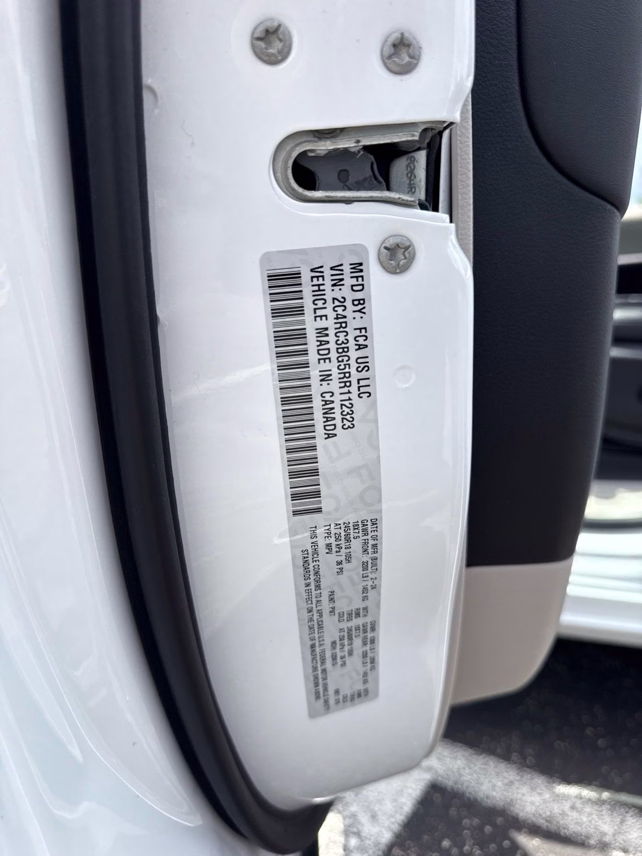 2024 Bright White Clearcoat Chrysler Pacifica Touring L AWD Van