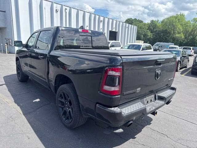 2021 Diamond Black Crystal Pearlcoat Ram 1500 Big Horn 4X4 Truck