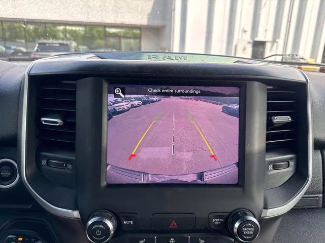 2021 Diamond Black Crystal Pearlcoat Ram 1500 Big Horn 4X4 Truck