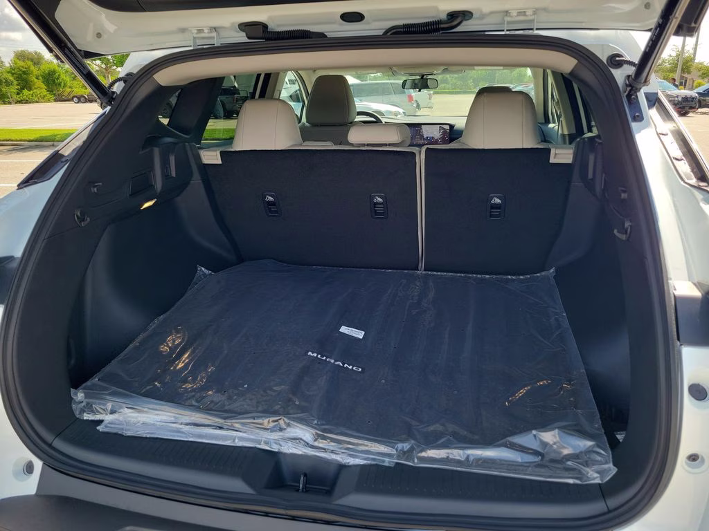 2026 Everest White Pearl Tricoat Nissan Murano SV AWD SUV