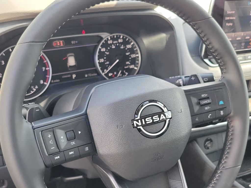 2026 Everest White Pearl Tricoat Nissan Rogue Dark Armor FWD SUV