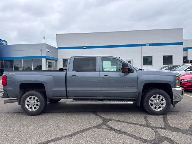 2015 Slate Gray Metallic Chevrolet Silverado 2500HD LT 4X4 Truck