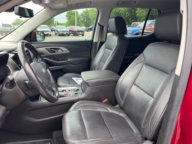 2020 Cajun Red Tintcoat Chevrolet Traverse 3LT AWD SUV