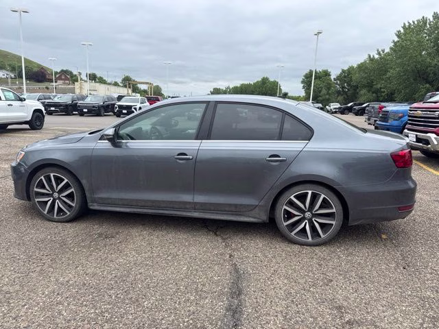 2013 Platinum Gray Metallic Volkswagen Jetta GLI FWD Sedan