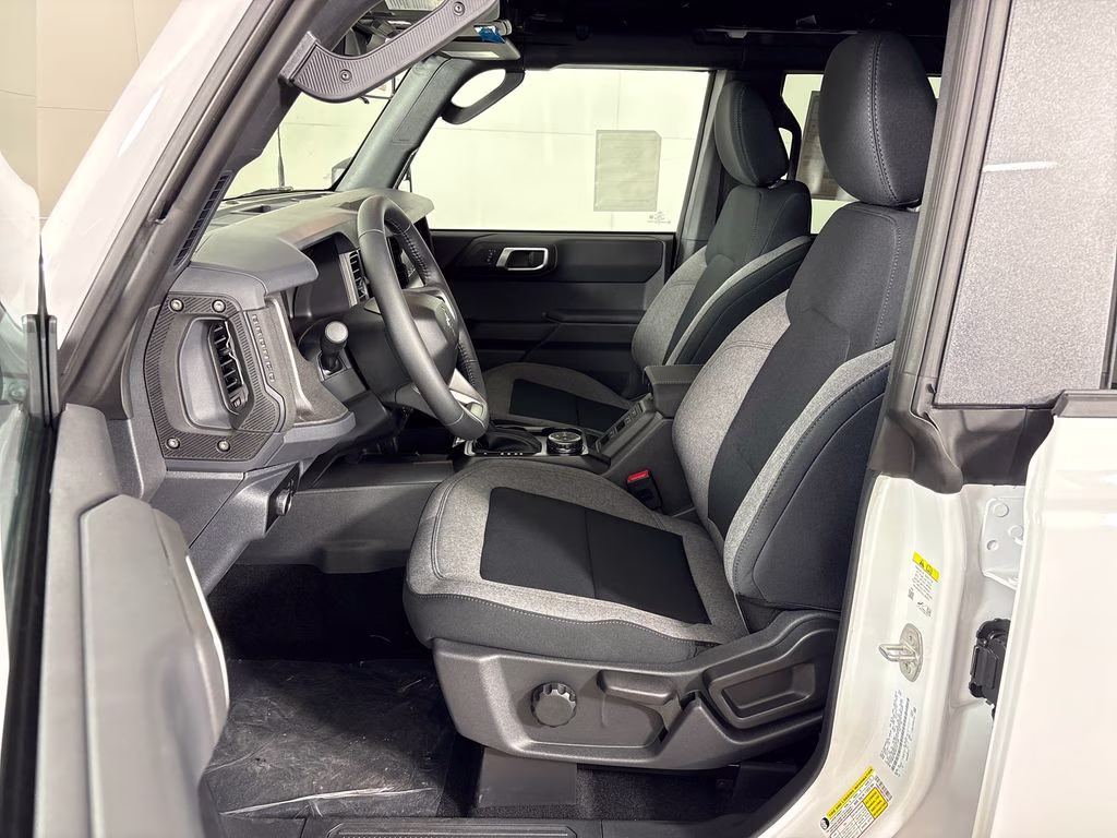 2026 Oxford White Ford Bronco Big Bend 4X4 SUV