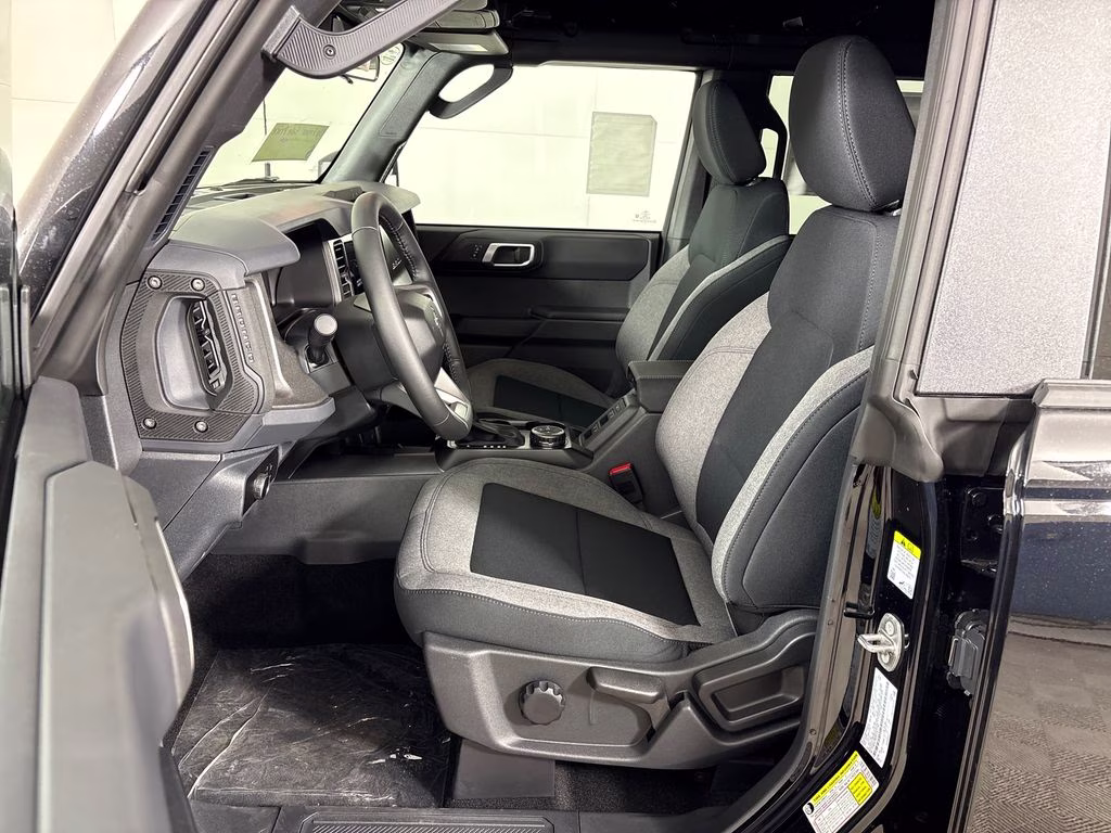 2026 Shadow Black Ford Bronco Big Bend 4X4 SUV