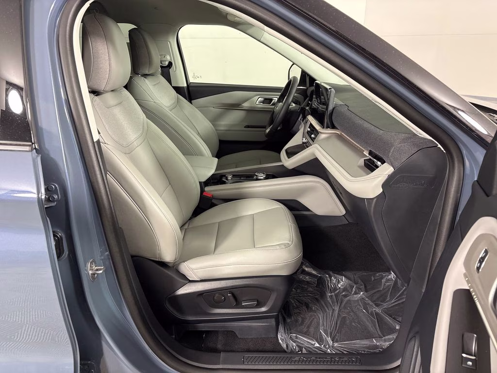 2026 Vapor Blue Metallic Ford Explorer Active RWD SUV