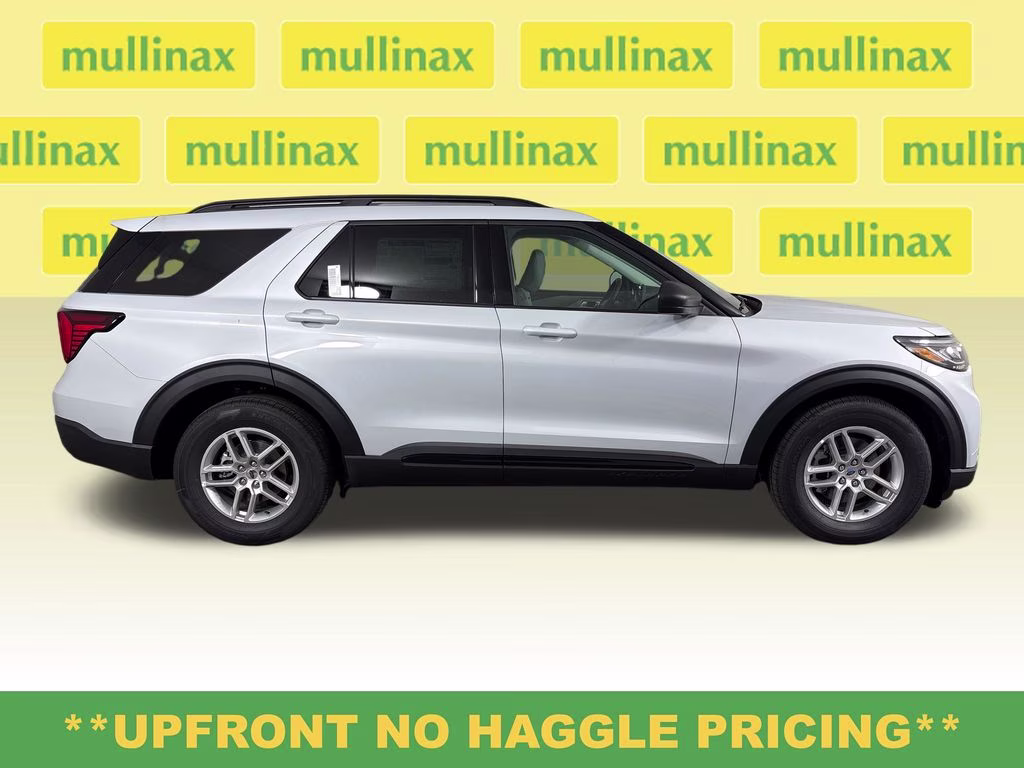 2026 Space White Metallic Ford Explorer Active RWD SUV