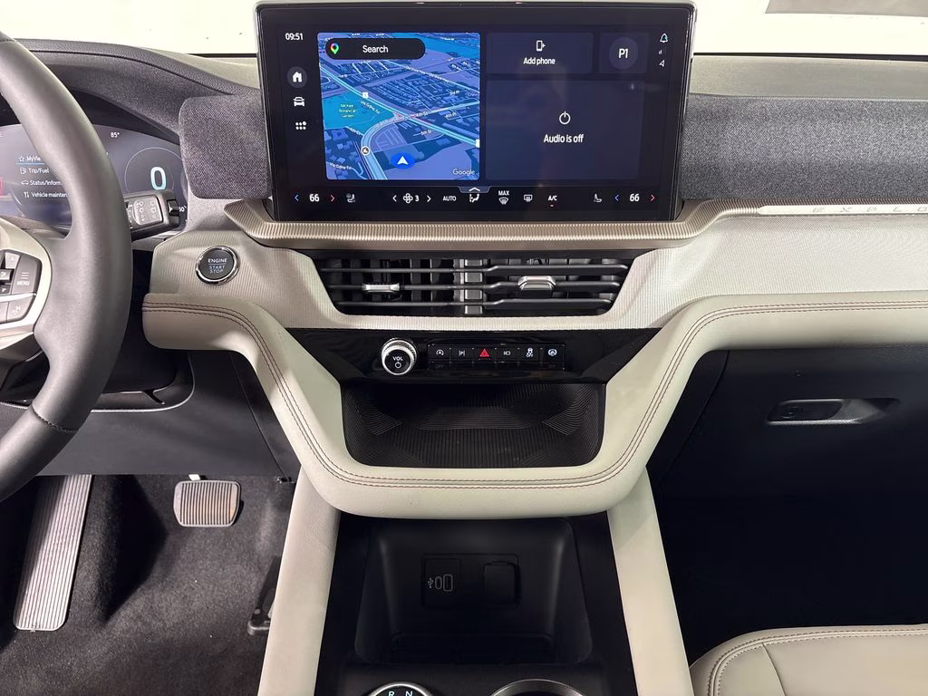 2026 Agate Black Metallic Ford Explorer Active RWD SUV