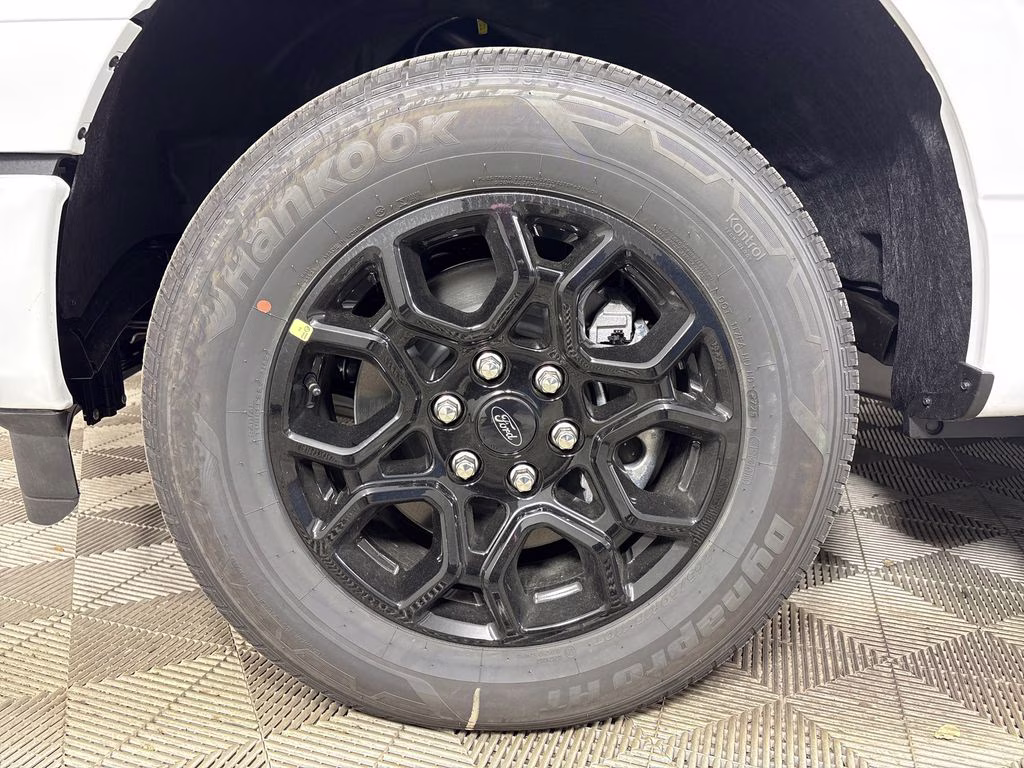 2026 Oxford White Ford F-150 XLT RWD Truck