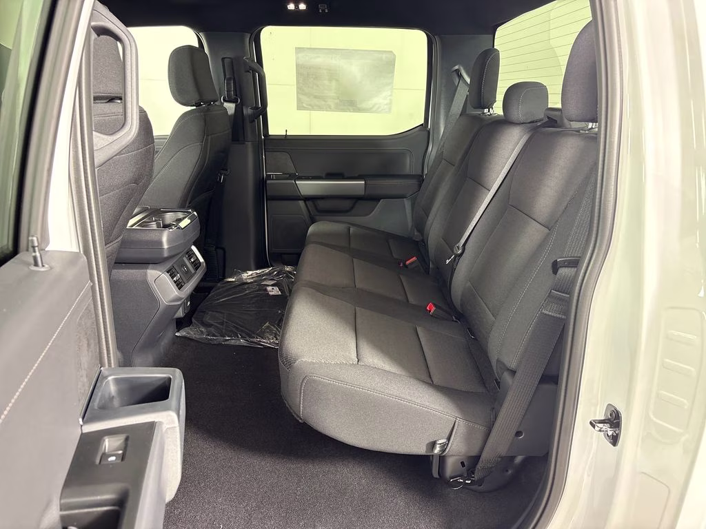 2026 Oxford White Ford F-150 XLT RWD Truck