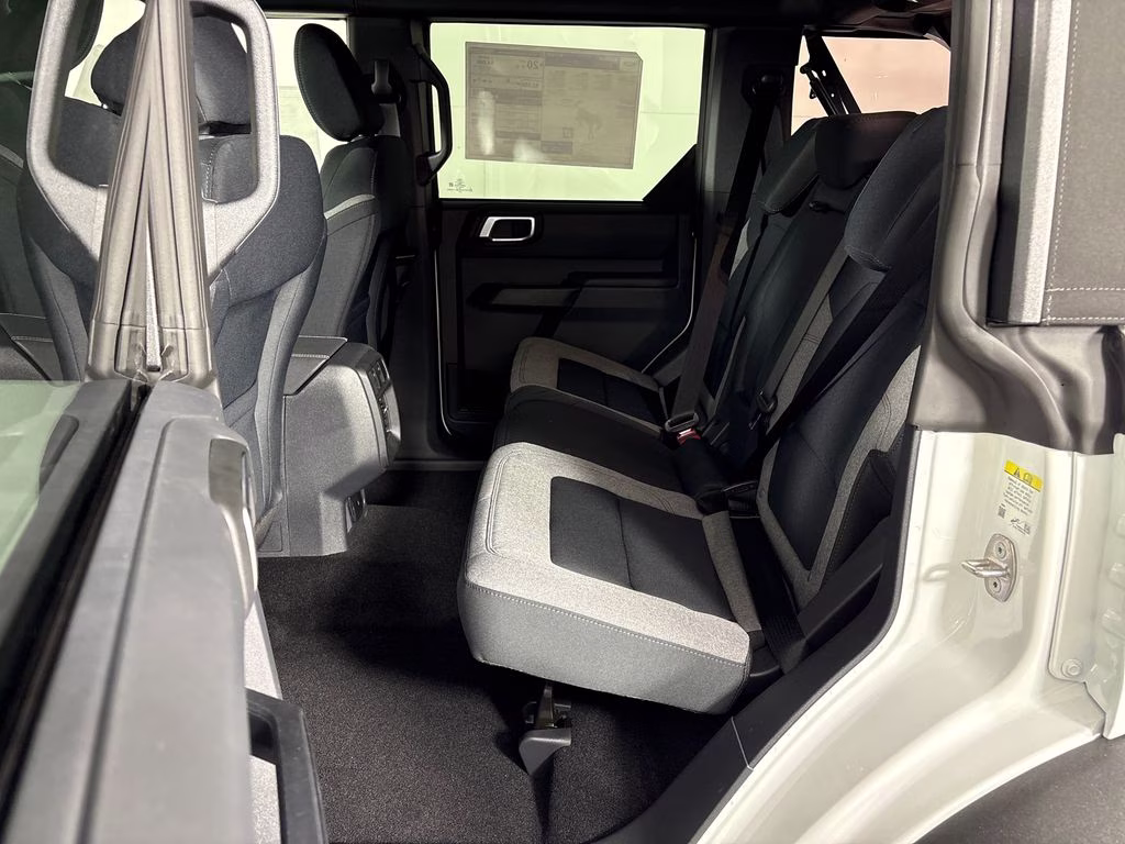 2026 Oxford White Ford Bronco Big Bend 4X4 SUV