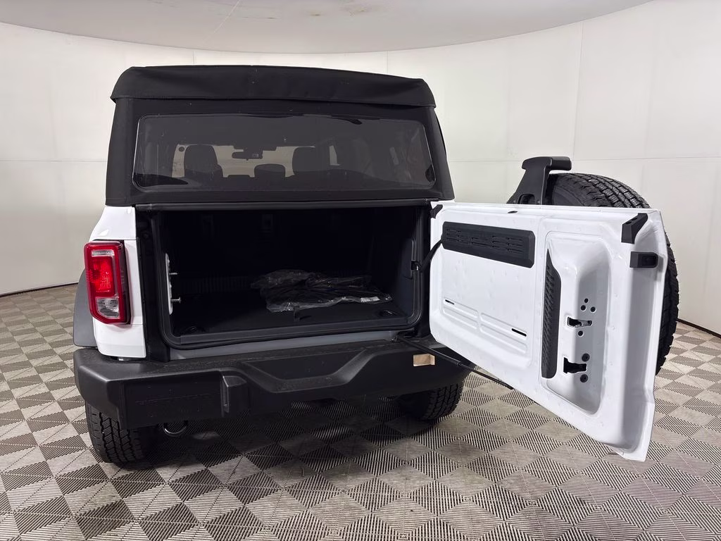 2026 Oxford White Ford Bronco Big Bend 4X4 SUV