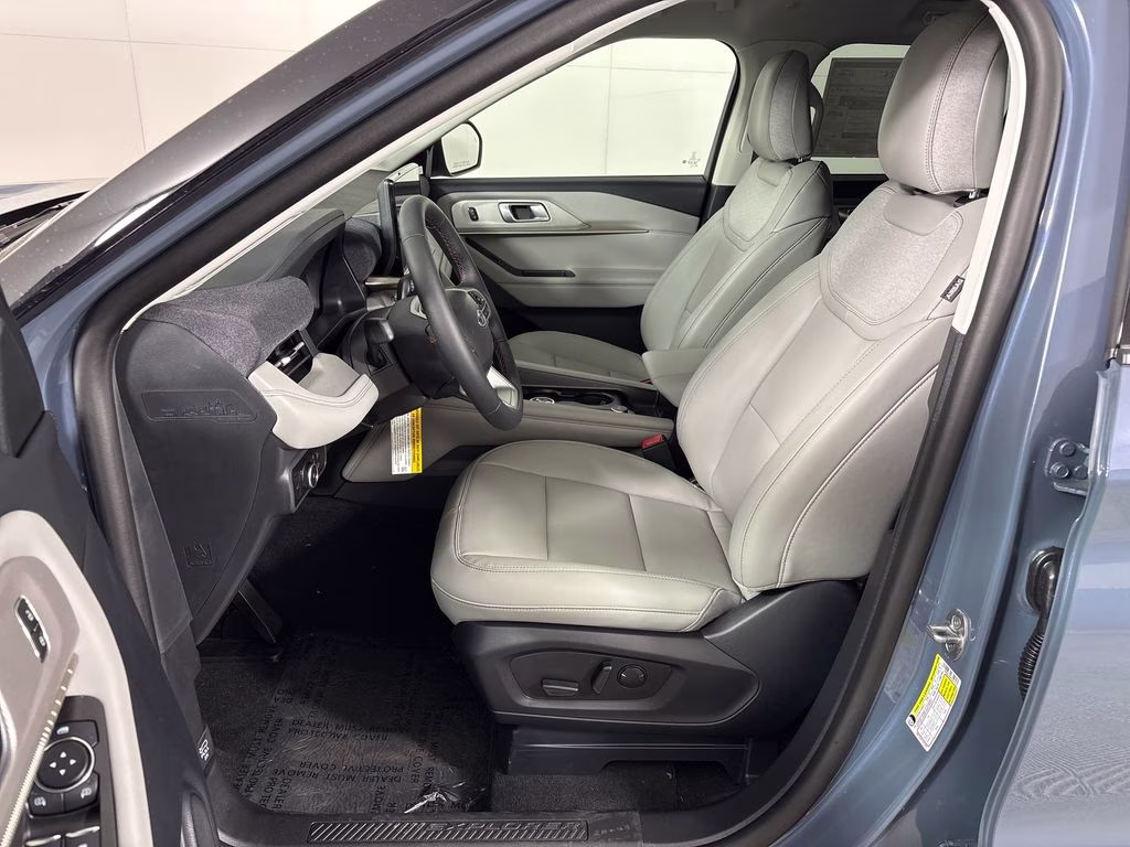 2026 Vapor Blue Metallic Ford Explorer Active RWD SUV