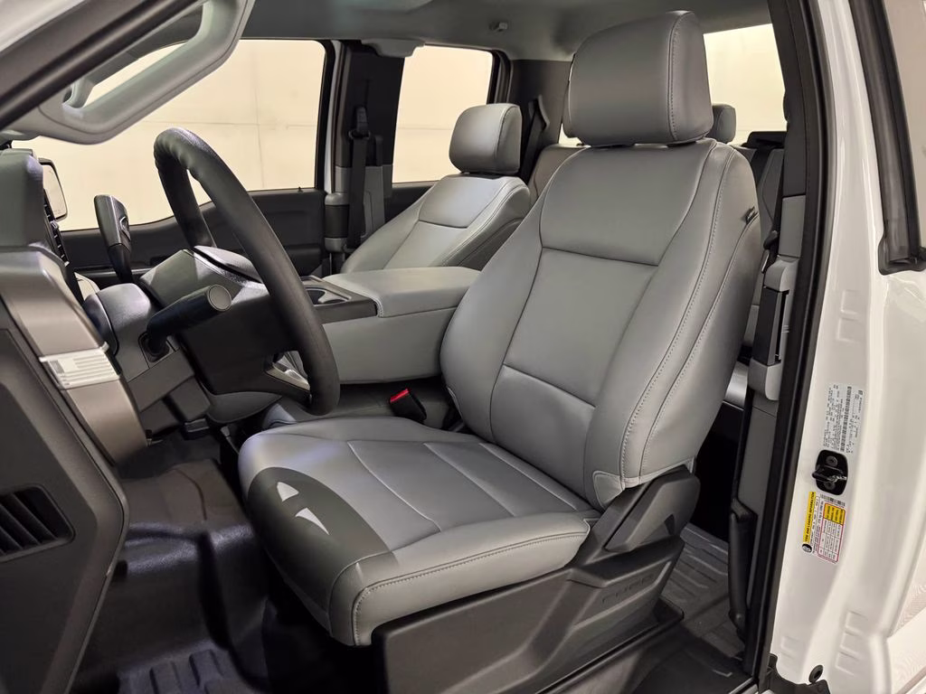 2026 Oxford White Ford F-150 XL RWD Truck