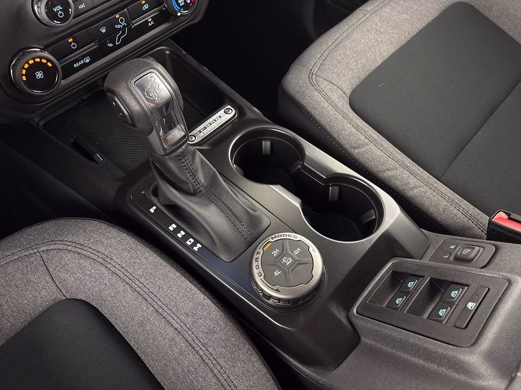 2026 Oxford White Ford Bronco Big Bend 4X4 SUV