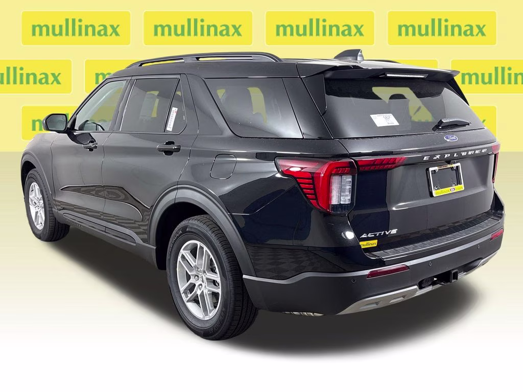 2026 Agate Black Metallic Ford Explorer Active RWD SUV