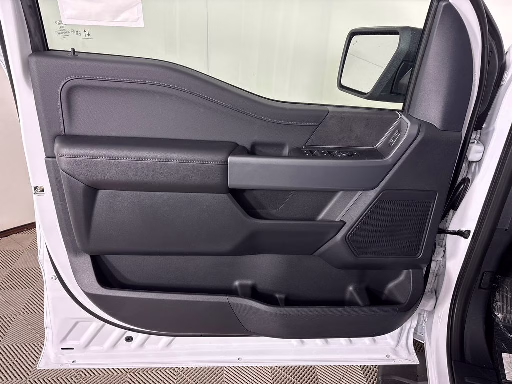 2026 Oxford White Ford F-150 XLT RWD Truck