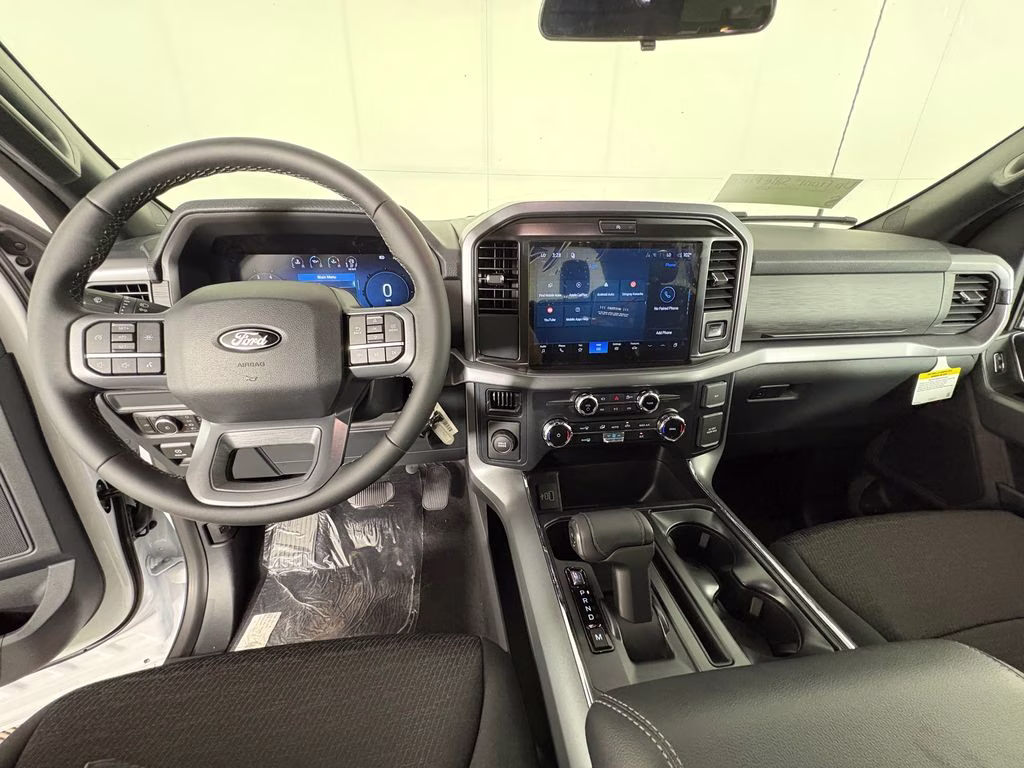 2026 Oxford White Ford F-150 XLT RWD Truck