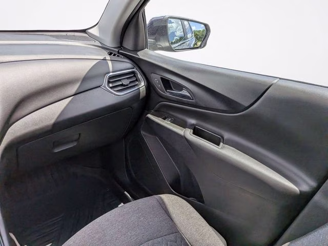 2022 Iron Gray Metallic Chevrolet Equinox LT FWD SUV
