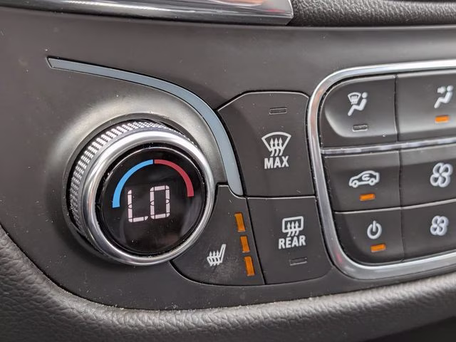 2022 Iron Gray Metallic Chevrolet Equinox LT FWD SUV