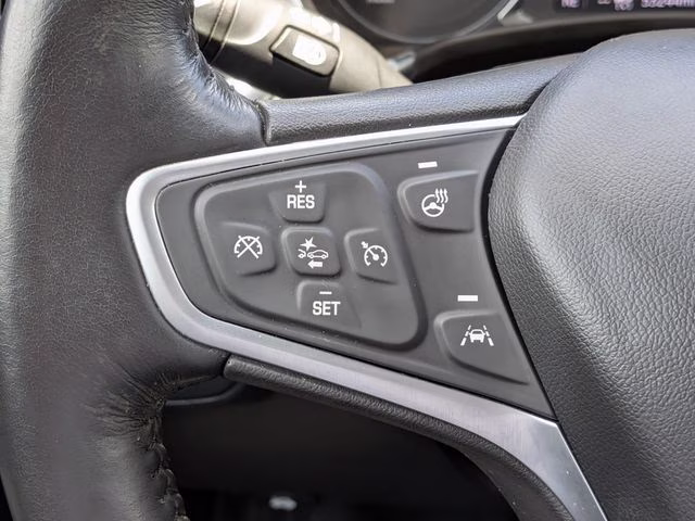2022 Iron Gray Metallic Chevrolet Equinox LT FWD SUV