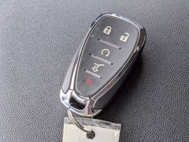 2022 Iron Gray Metallic Chevrolet Equinox LT FWD SUV