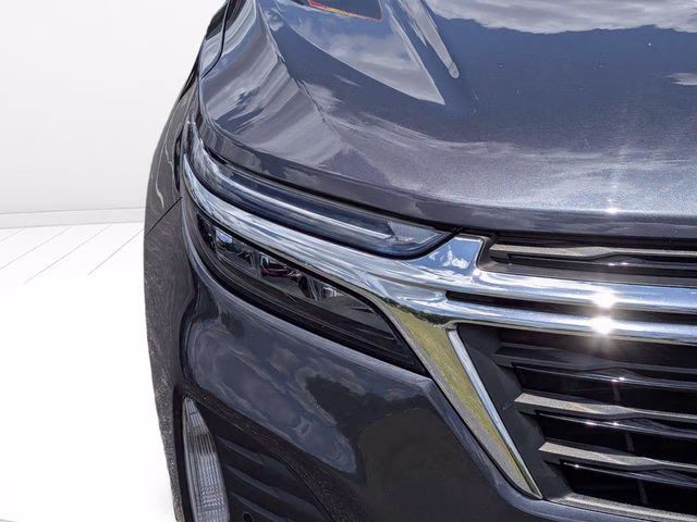 2022 Iron Gray Metallic Chevrolet Equinox LT FWD SUV