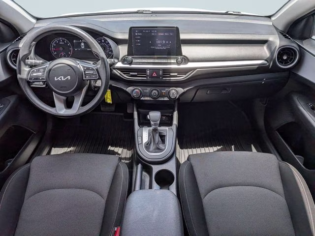 2024 Snow White Pearl Kia Forte LXS FWD Sedan