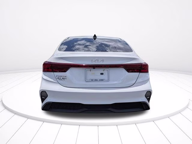 2024 Snow White Pearl Kia Forte LXS FWD Sedan