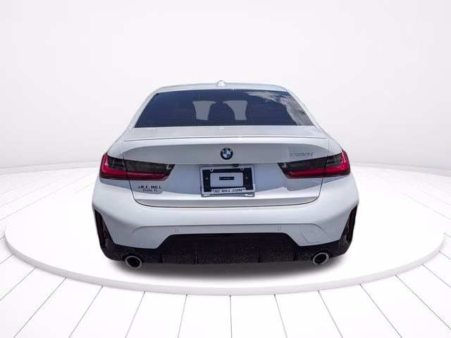 2024 Mineral White Metallic BMW 3 Series 330i RWD Sedan
