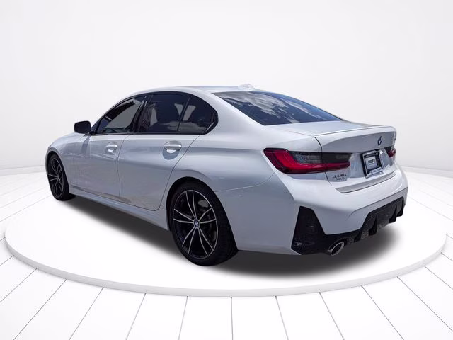 2024 Mineral White Metallic BMW 3 Series 330i RWD Sedan