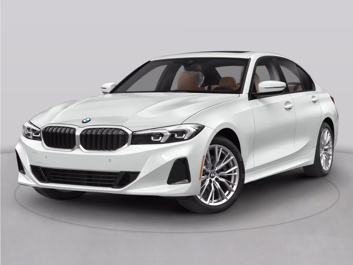 2024 Mineral White Metallic BMW 3 Series 330i RWD Sedan
