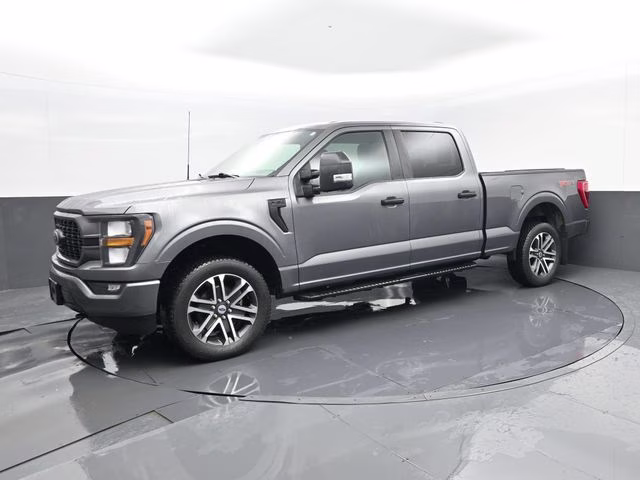 2023 Gray Metallic Ford F-150 XL 4X4 Truck