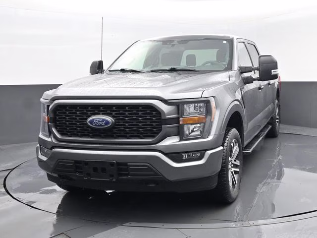 2023 Gray Metallic Ford F-150 XL 4X4 Truck