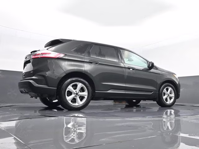 2024 Green Metallic Ford Edge SE AWD SUV