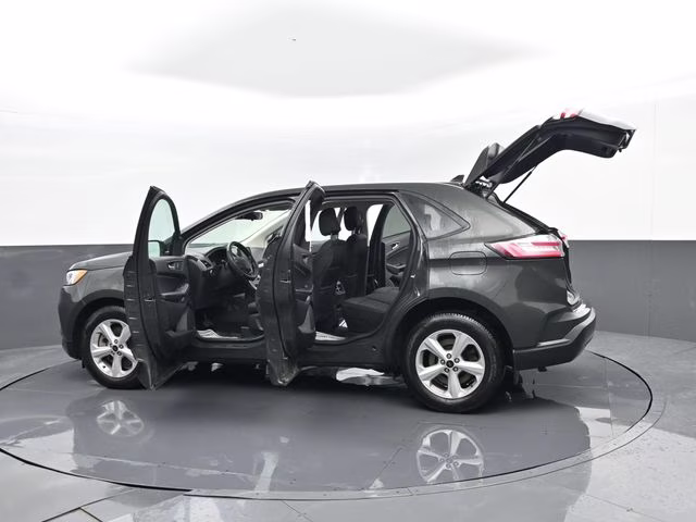 2024 Green Metallic Ford Edge SE AWD SUV